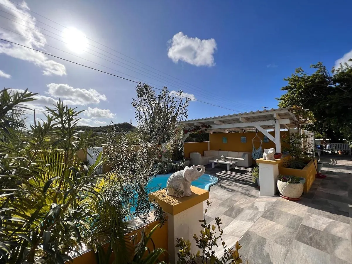 Apartment Nos Cu Nos, Ruim Appartement 65 M2 Met Zwembad,Inclusief Water En Electriciteit Willemstad Curacao